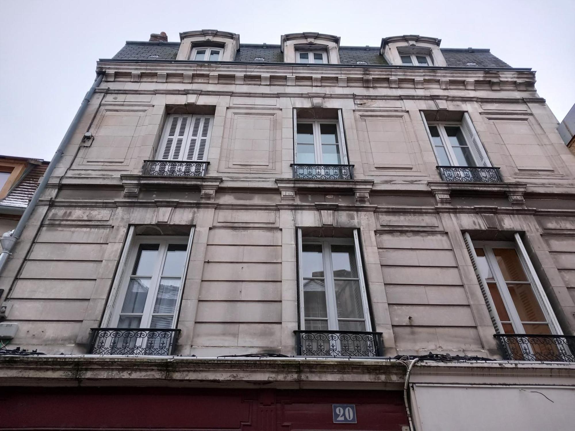 Passage De L'Horloge Apartment Auxerre Exterior foto